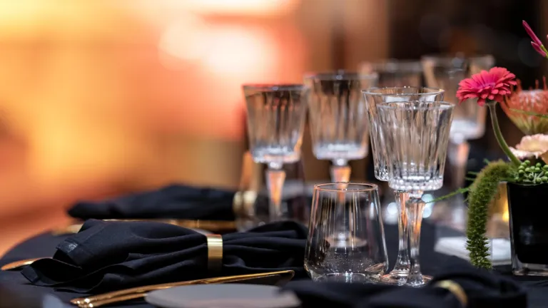 detail diner